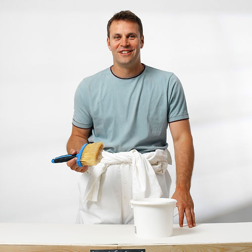 Professional painter at work